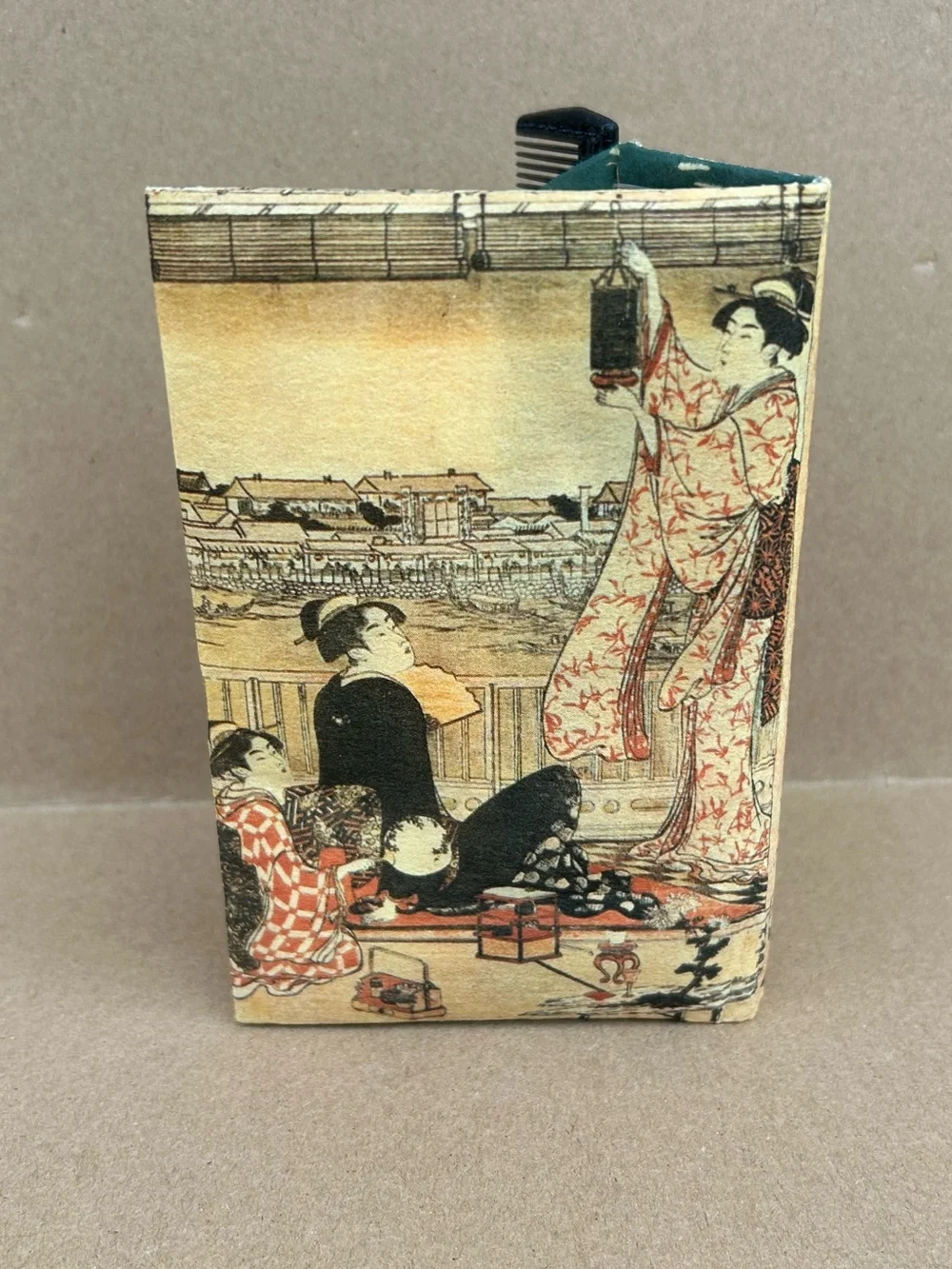 Vintage Zemliya Geisha Pocket Vanity Paper Wallet w/ Mirror Comb Tissues New